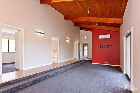 Property photo of 19 Wardong Place Wanneroo WA 6065