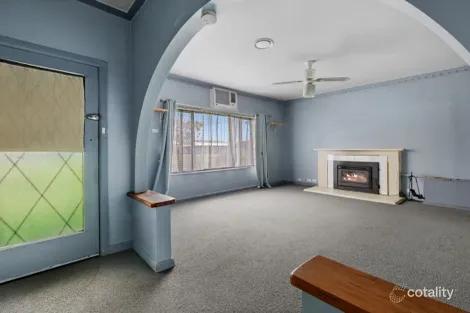 Property photo of 140 Mill Street Mortlake VIC 3272