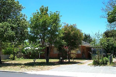 106 Wheatley St, Gosnells, WA 6110