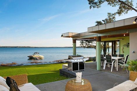 22 Buttaba Rd, Brightwaters, NSW 2264