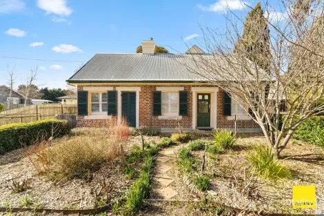 Property photo of 62 Ellendon Street Bungendore NSW 2621