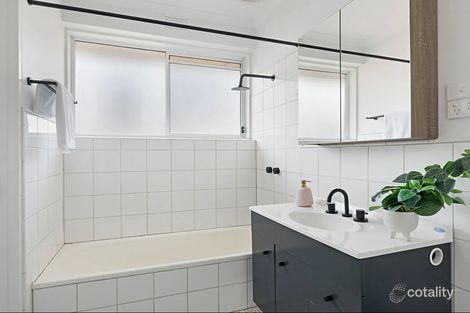Property photo of 7/8 Ormond Road Ascot Vale VIC 3032