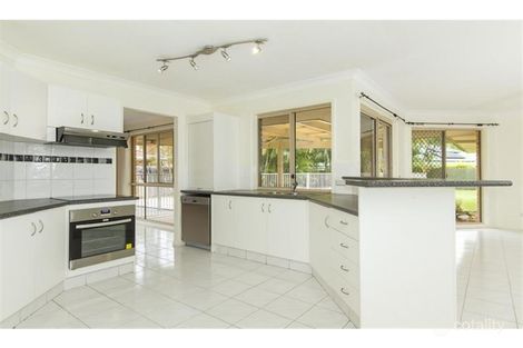 Property photo of 7 Saltwater Terrace Helensvale QLD 4212
