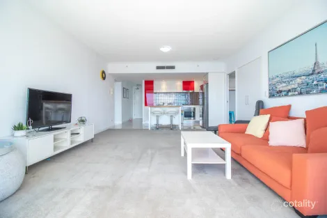 33609/9 Lawson St, Southport, QLD 4215