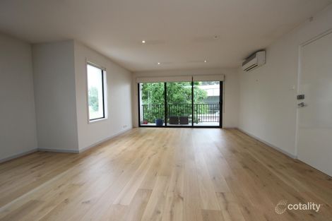 Property photo of 3/39 Jerrabomberra Avenue Narrabundah ACT 2604