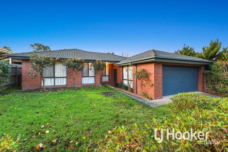 Property photo of 10 Shetland Court Pakenham VIC 3810