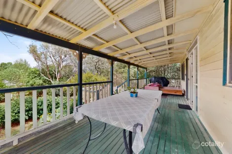 Property photo of 2 Leanne Street Macleay Island QLD 4184