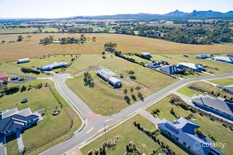 Property photo of 30 Peak Court Peak Crossing QLD 4306
