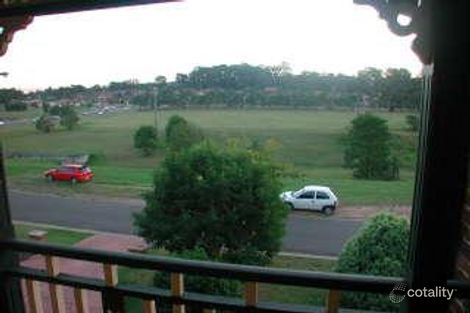 Property photo of 4 Massey Way Glenmore Park NSW 2745