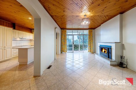 Property photo of 37 Victoria Avenue Rosanna VIC 3084