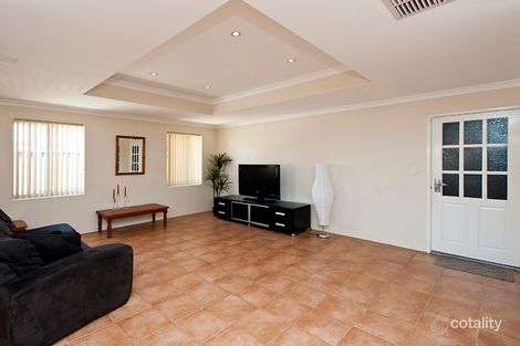 Property photo of 31 La Estrada Way Port Kennedy WA 6172