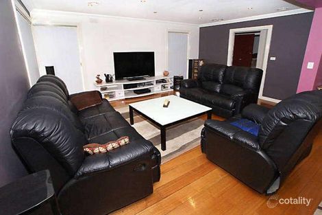 Property photo of 5 Box Court Kings Park VIC 3021