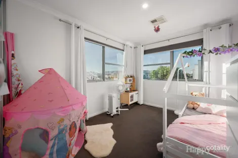 Property photo of 52 Plunkett Turn Canning Vale WA 6155