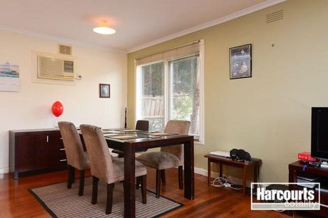 Property photo of 7 Mountain View Crescent Seaford VIC 3198