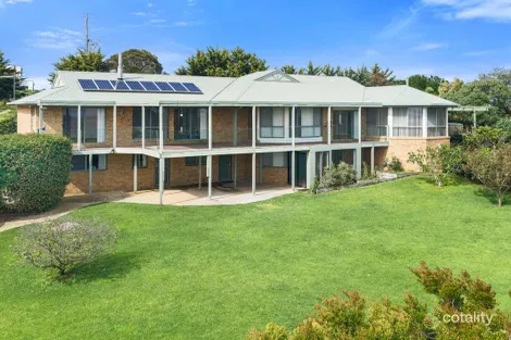 2-10 Small Ct, San Remo, VIC 3925