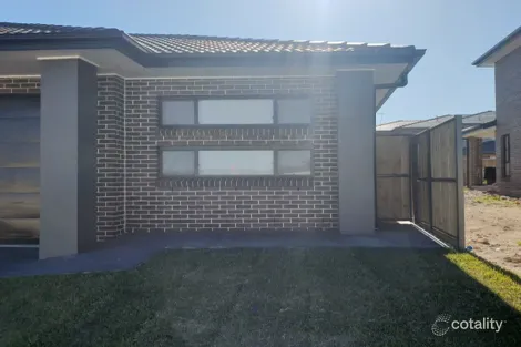 13 Antwerp Ave, Edmondson Park, NSW 2174