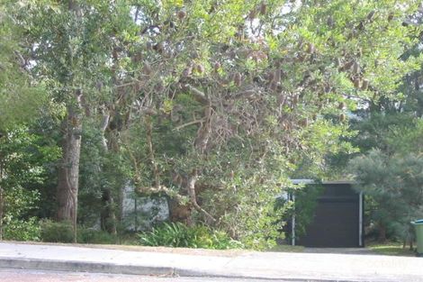 153 Bateau Bay Rd, Bateau Bay, NSW 2261