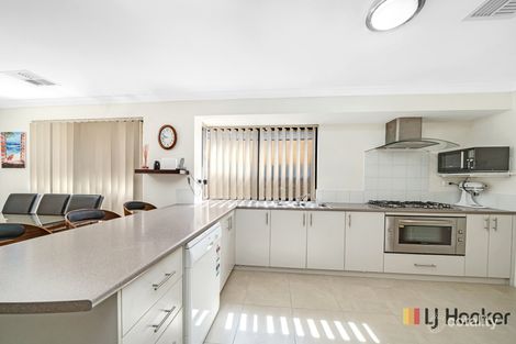 Property photo of 4 Nasidi Place Sinagra WA 6065