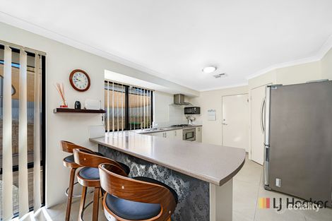 Property photo of 4 Nasidi Place Sinagra WA 6065