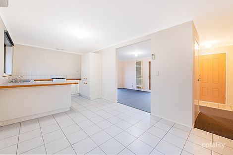 Property photo of 5 Tinara Court Cranbourne North VIC 3977