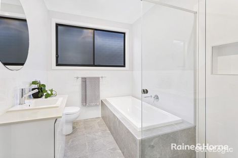 Property photo of 35 Surfleet Place Kiama NSW 2533