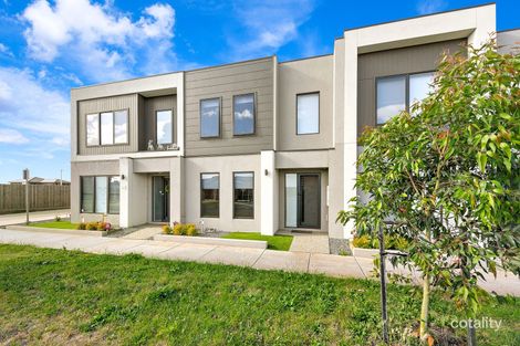 Property photo of 15 Aileron Alley Cranbourne North VIC 3977