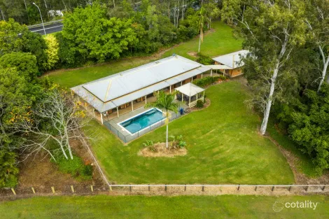 Property photo of 2 Rusa Court Nerang QLD 4211