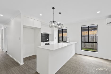 13 Fiennes Rd, Logan Reserve, QLD 4133