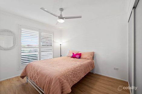 Property photo of 27 Kestrel Court Victoria Point QLD 4165