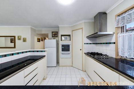 Property photo of 7 Pelican Court Narre Warren South VIC 3805
