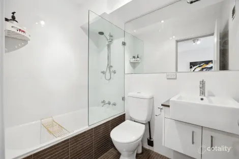 Property photo of 37/1-5 Cook Road Centennial Park NSW 2021