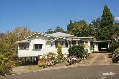 1 Fairholme St, Mount Lofty, QLD 4350