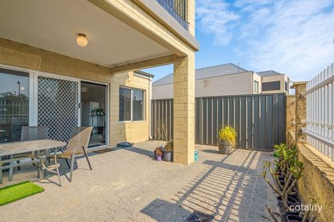 Property photo of 14 Shore Lane Port Kennedy WA 6172