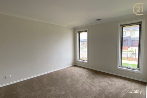 Property photo of 16 Pablo Drive Clyde North VIC 3978