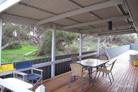 Property photo of 16 Lady Doris Drive Port Vincent SA 5581