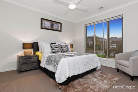 Property photo of 27 Morgan Crescent Werribee VIC 3030