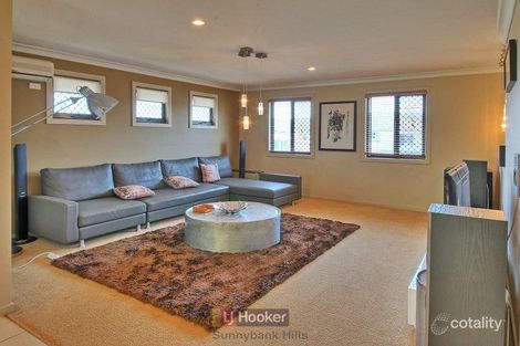 Property photo of 51 Hillardt Street Robertson QLD 4109