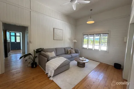 Property photo of 3 Aeroglen Drive Aeroglen QLD 4870