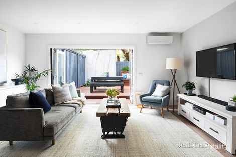 2/107 South Cres, Northcote, VIC 3070