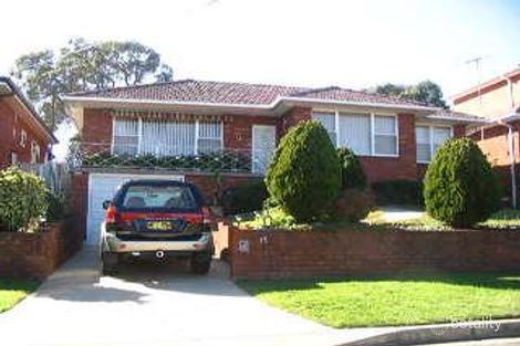 15 Iraga Ave, Peakhurst, NSW 2210