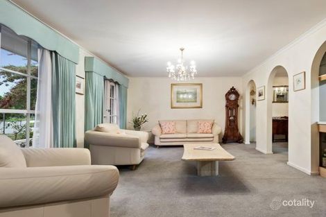 Property photo of 35 Thomson Drive Rosanna VIC 3084