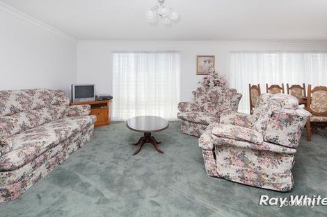 Property photo of 78 Cherryhills Drive Cranbourne VIC 3977