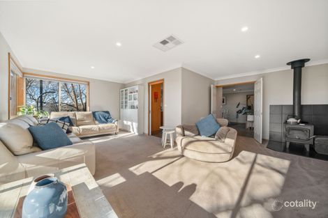 Property photo of 33 Callaway Crescent Gordon ACT 2906