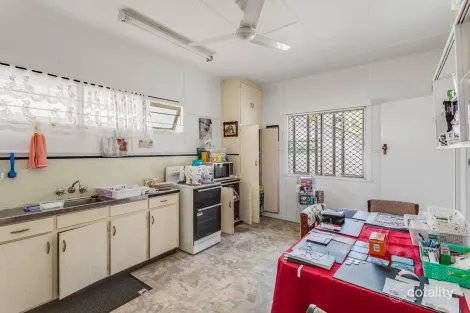 Property photo of 71 Sutton Street Redcliffe QLD 4020