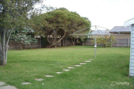 Property photo of 13 Wellington Street Paynesville VIC 3880