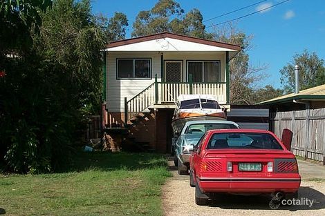 Property photo of 17 Hugh Street Thorneside QLD 4158