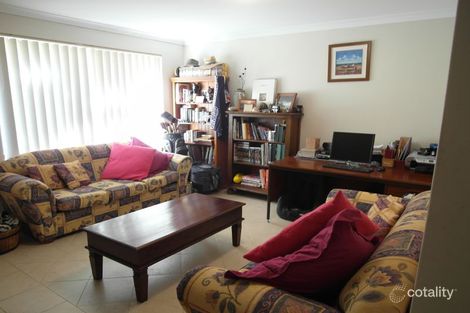 Property photo of 5 Foreshore Place Gosnells WA 6110
