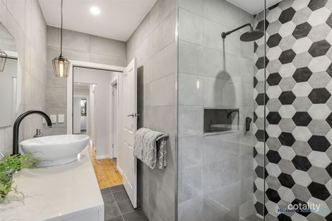 Property photo of 27 Ridgeland Drive Teringie SA 5072
