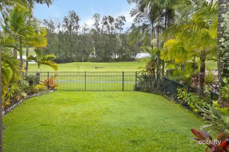 Property photo of 25 Edgeworth Place Helensvale QLD 4212