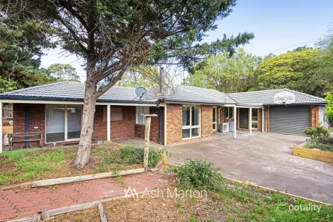 418 Mcclelland Dr, Langwarrin, VIC 3910